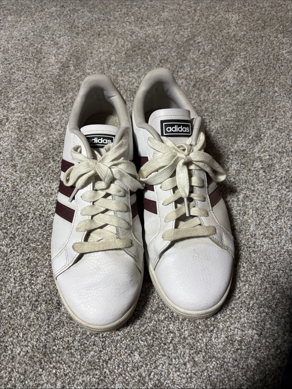 Men’s adidas White Sneakers with Burgundy Side Stripes size 11